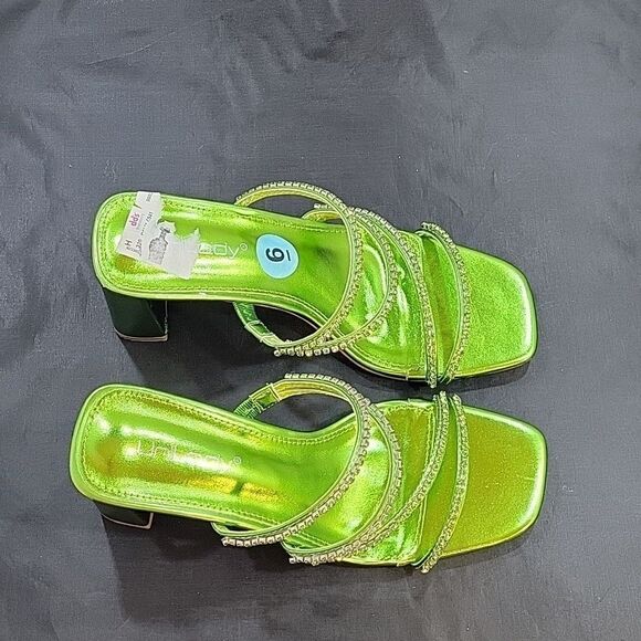 BRAND NEW UNILODY MULTI-STRAP SLIP-ON SQUARE TOE BLOCK  HEEL SANDAL - Picture 9 of 16